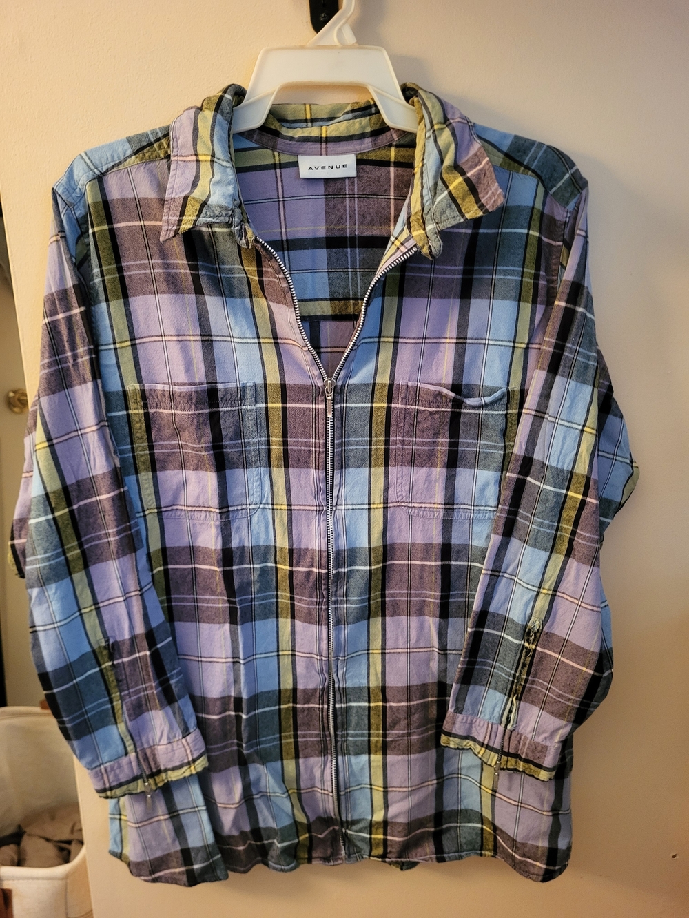 Avenue Lavender & Blue Plaid Zip-Front Flannel